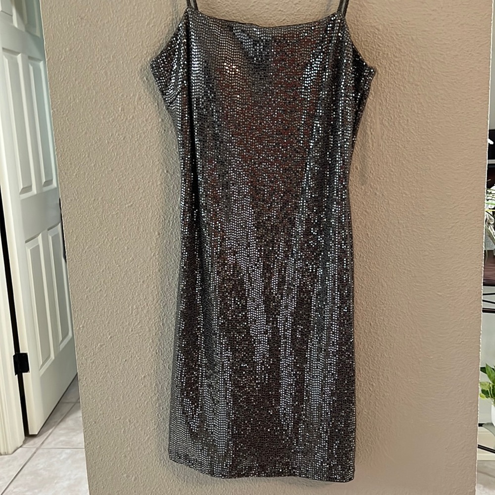 SHINY DRESS